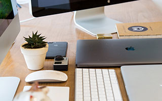 别只盯着爱游戏下载像不像，真正要看的是下载来源和备案信息